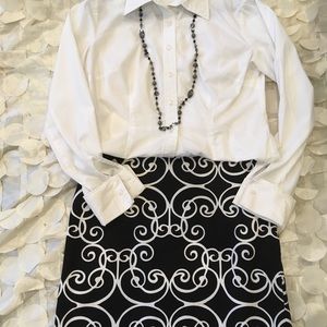 Ann Taylor Women's size 4P Pencil Skirt